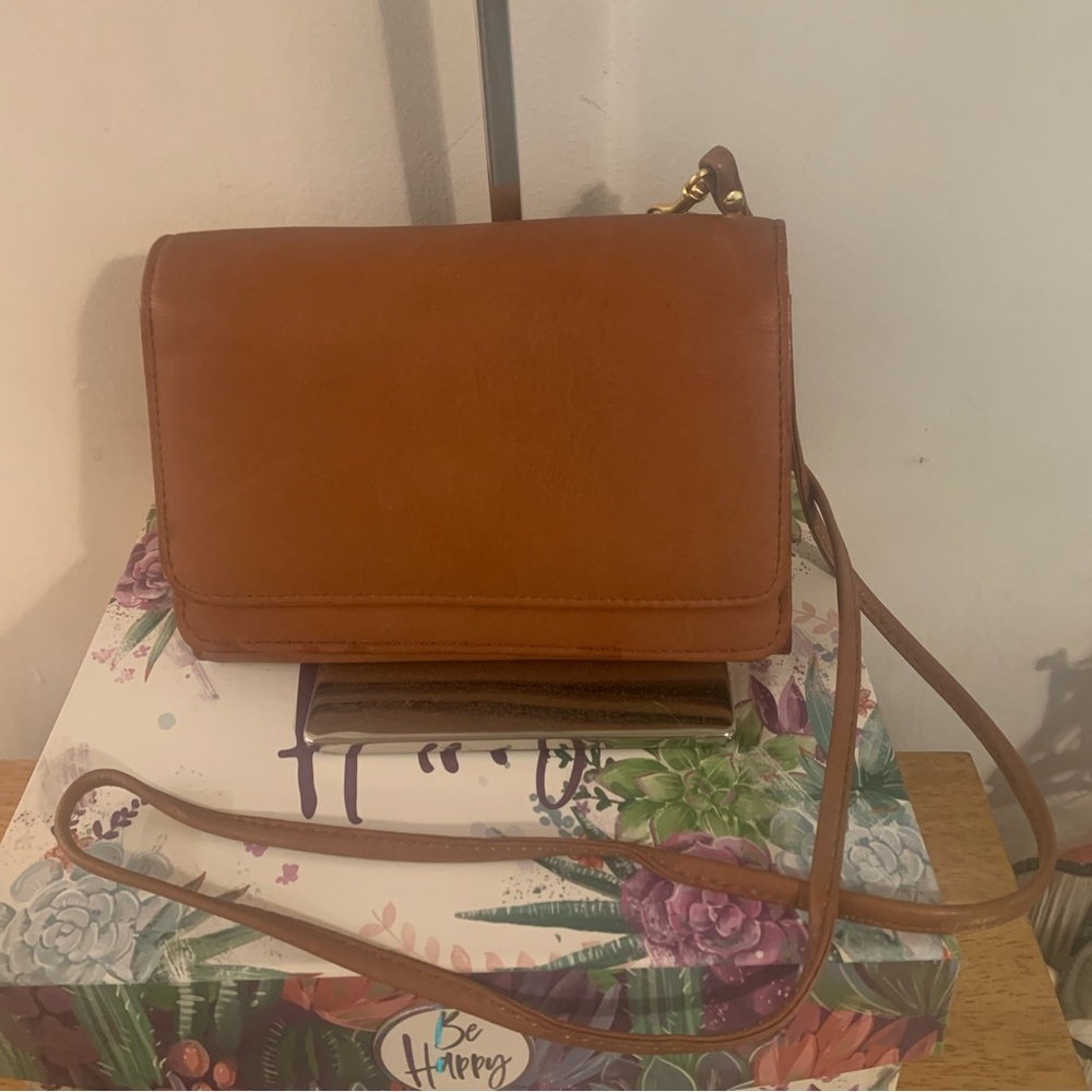 Leather Crossbody Bag With multi pockets EUC